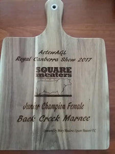 ENGRAVED CHOPPING BOARD